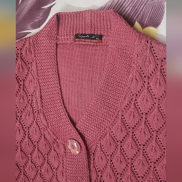 Women's Cardigan - Picture 3 of 6